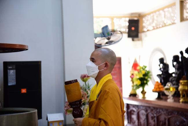 Lễ truyền giới Sa di Phương Trượng